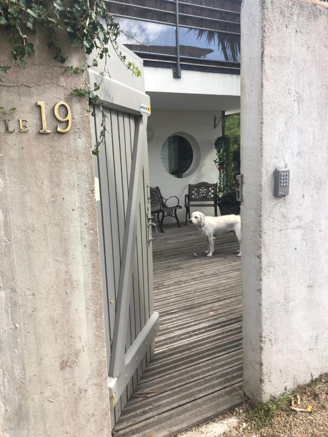 Le 19 Bed and Breakfast Séné Exteriör bild