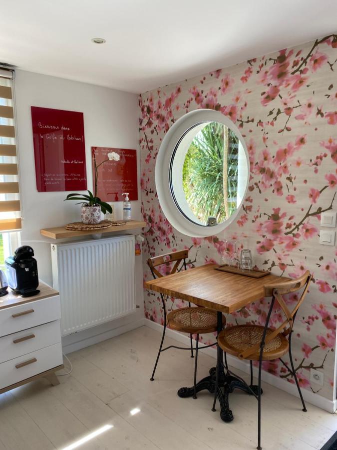 Le 19 Bed and Breakfast Séné Exteriör bild
